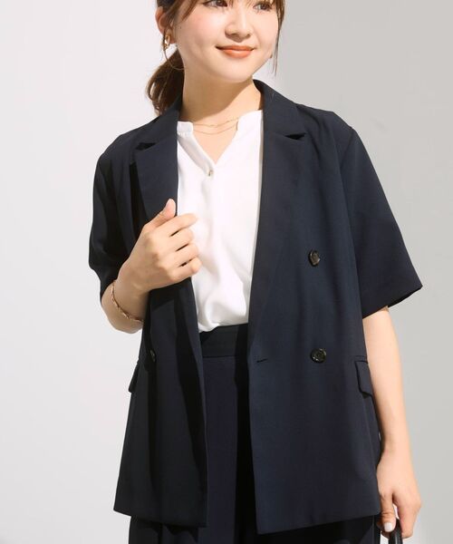 COHINA(コヒナ)の「【接触冷感】とろみハーフスリーブジャケット 【低身長・小柄女性】(テーラードジャケット・レディース・ネイビー/ライトベージュ・ONE SIZE)」の2枚目の写真