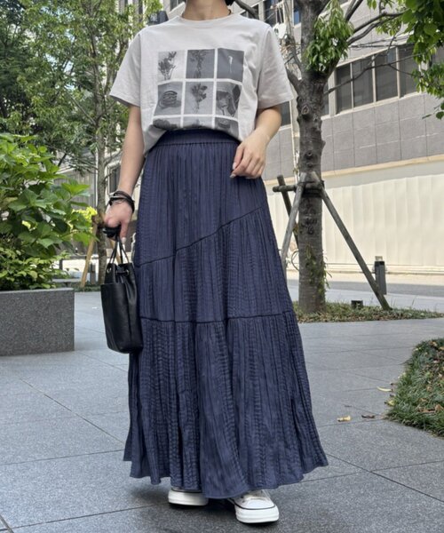 Jena espace merveilleux(ジェナ エスパスメルヴェイユ)の「マルチプリントT(Tシャツ/カットソー・レディース・ベージュ/オフホワイト/ライトグレー・FREE)」の17枚目の写真