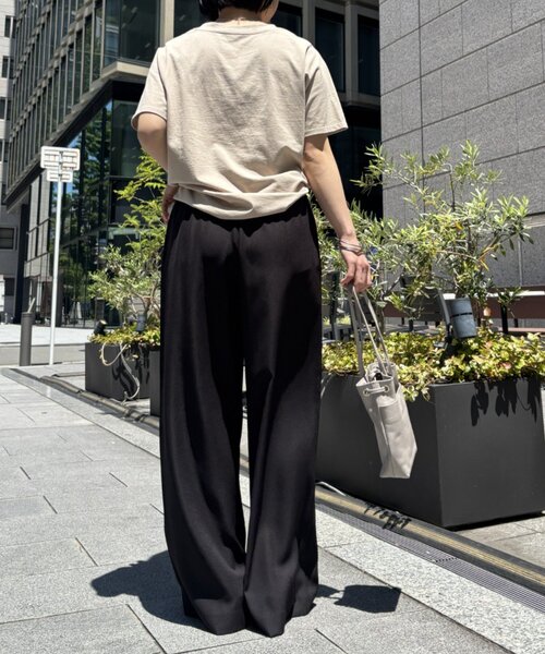 Jena espace merveilleux(ジェナ エスパスメルヴェイユ)の「マルチプリントT(Tシャツ/カットソー・レディース・ベージュ/オフホワイト/ライトグレー・FREE)」の20枚目の写真
