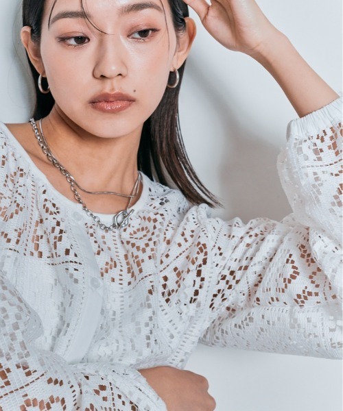 W:Huku(フーク)の「2way スクエア レース ロングスリーブ ブラウス(シャツ/ブラウス・レディース・オフホワイト/ブラック・M)」の8枚目の写真