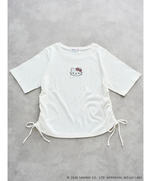 sanrio(サンリオ)の「【サンリオキャラクターズ】【大きいサイズ】ハローキティラインストーン裾ドロストTシャツ(Tシャツ/カットソー・レディース・ピンク/オフホワイト/ブラック・XX-LARGE/XXX-LARGE)」の1枚目の写真