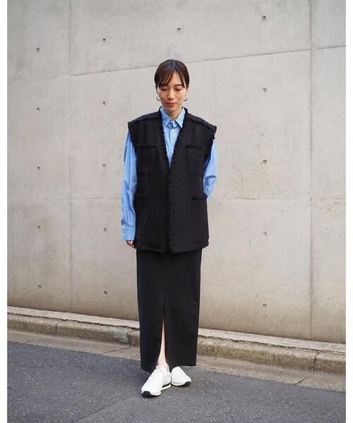 YLEVE(イレーヴ)の「YLEVE / COTTON LINEN TWEED NO SLEEVE JACKET(テーラードジャケット・レディース・ネイビー・0/1)」の3枚目の写真