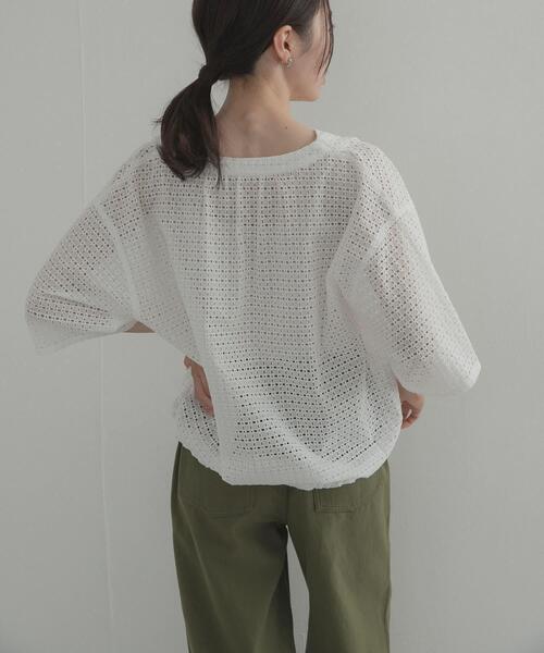 URBAN RESEARCH DOORS(アーバンリサーチドアーズ)の「レースドロストハーフスリーブブラウス(シャツ/ブラウス・レディース・オフホワイト/ブラック・FREE)」の4枚目の写真