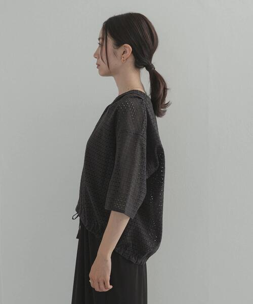 URBAN RESEARCH DOORS(アーバンリサーチドアーズ)の「レースドロストハーフスリーブブラウス(シャツ/ブラウス・レディース・オフホワイト/ブラック・FREE)」の20枚目の写真