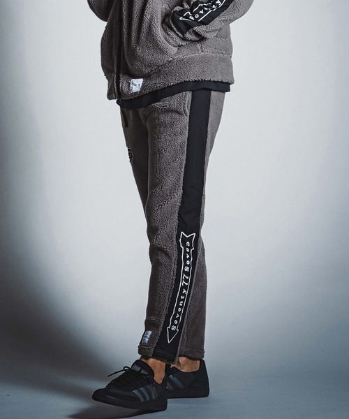 seventy seven(セブンティセブン)の「mp15265- boa jogger pants ボアジョガーパンツ(7726W040)(その他パンツ・メンズ・ブラック×ホワイト/ブラック×ブラック/グレー系その他・S/M/L/XL)」の1枚目の写真