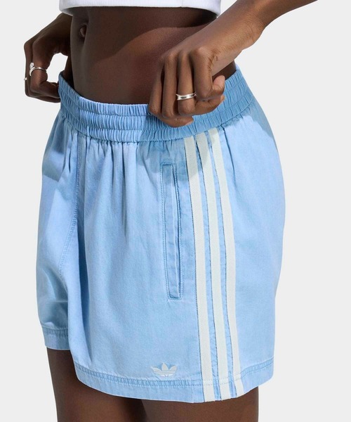 adidas(アディダス)の「アディダス オリジナルス サマーグロー デニムショーツ / ハーフパンツ / アディダスオリジナルス adidas Originals(デニムパンツ・レディース・ブルー・XX-LARGE/3XL/LARGE/MEDIUM/SMALL/X-LARGE/X-SMALL)」の3枚目の写真