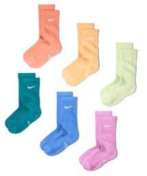NIKE（ナイキ）の「ナイキ エブリデイ キッズ クッションド クルー ソックス (6足) / Nike Everyday Kids' Cushioned Crew Socks (6 Pairs) SX6910-904 Multi-Color（ソックス/靴下）」