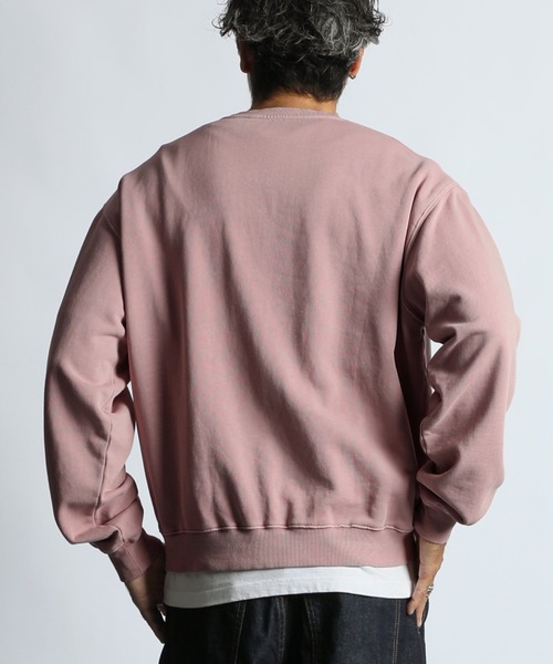 The DUFFER of ST.GEORGE（ザダファーオブセントジョージ）の「【WEB限定アイテム】＜Mickey Mouse＞ CREW SWEAT：<ミッキーマウス> クルースウェット（スウェット・メンズ・チャコールグレー/ピンク・X-LARGE/LARGE/MEDIUM/SMALL）」の14枚目の写真