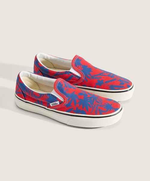 VANS(バンズ)の「クラシック スリッポン / Classic Slip-On Archive MULTI VN000D6YCYL1(スリッポン・メンズ・レッド・7/8.5/9/9.5/10/4.5/5/6/6.5)」の2枚目の写真