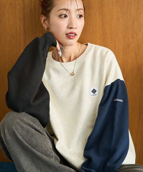FREAK'S STORE(フリークスストア)の「限定展開 Columbia × FREAK'S STORE/コロンビア 別注W IMPERIAL PARK SWEAT CREW/ウィメンズ インペリアル パーク スウェット クルー(スウェット・レディース・ブラック/その他1/ライトグレー/ネイビー/ワイン・フリ-)」の1枚目の写真