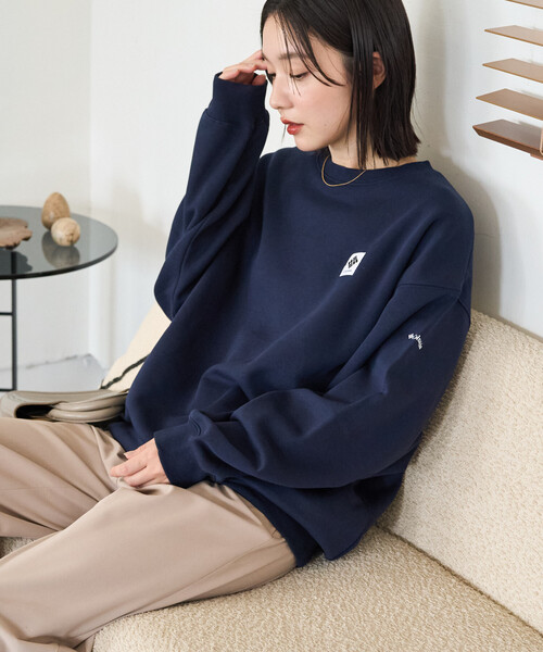 FREAK'S STORE(フリークスストア)の「限定展開 Columbia × FREAK'S STORE/コロンビア 別注W IMPERIAL PARK SWEAT CREW/ウィメンズ インペリアル パーク スウェット クルー(スウェット・レディース・ブラック/その他1/ライトグレー/ネイビー/ワイン・フリ-)」の4枚目の写真