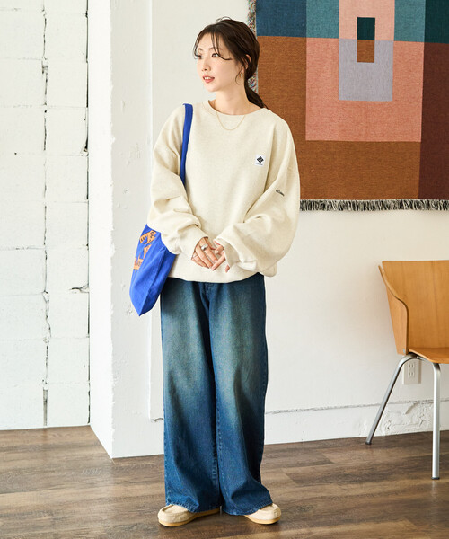 FREAK'S STORE(フリークスストア)の「限定展開 Columbia × FREAK'S STORE/コロンビア 別注W IMPERIAL PARK SWEAT CREW/ウィメンズ インペリアル パーク スウェット クルー(スウェット・レディース・ブラック/その他1/ライトグレー/ネイビー/ワイン・フリ-)」の6枚目の写真