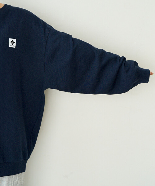 FREAK'S STORE(フリークスストア)の「限定展開 Columbia × FREAK'S STORE/コロンビア 別注W IMPERIAL PARK SWEAT CREW/ウィメンズ インペリアル パーク スウェット クルー(スウェット・レディース・ブラック/その他1/ライトグレー/ネイビー/ワイン・フリ-)」の15枚目の写真