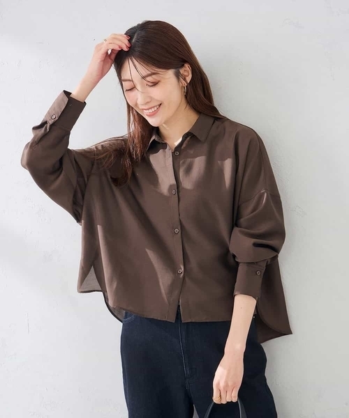 a.v.v(アーヴェヴェ)の「セミシアーシャツ【接触冷感/洗える/イージーケア】(シャツ/ブラウス・レディース・オレンジ/ブラウン・40/38)」の20枚目の写真