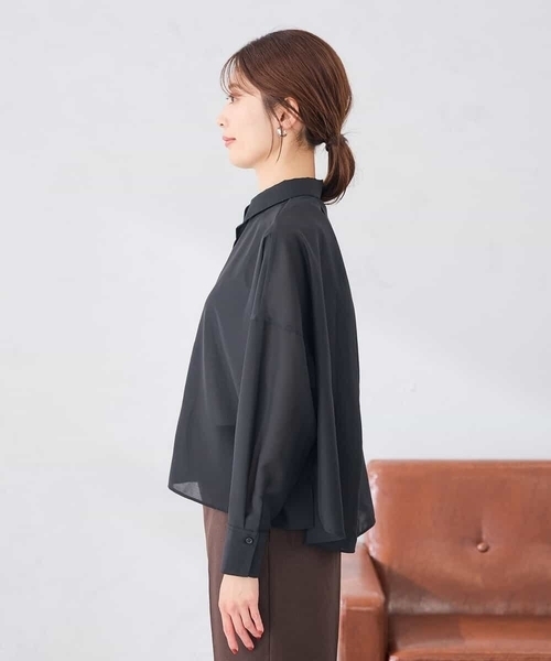 a.v.v(アーヴェヴェ)の「セミシアーシャツ【接触冷感/洗える/イージーケア】(シャツ/ブラウス・レディース・オレンジ/ブラウン・40/38)」の11枚目の写真