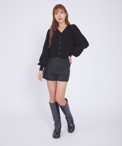Tiny EDEN(タイニーエデン)の「【中野恵那 着用】ペプラムニットカーディガン(【2WAY】ペプラム取り外し可能)(ニット/セーター・レディース・ブルーグレー/ブラック・FREE)」の4枚目の写真