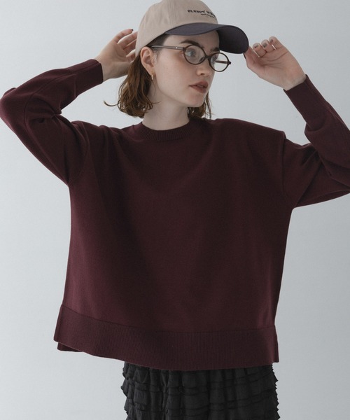 URBAN RESEARCH Sonny Label(アーバンリサーチサニーレーベル)の「『一部WEB限定カラー』サイドスリットハイゲージプルオーバー(ニット/セーター・レディース・グレー系その他/グリーン系その他/バーガンディー/ブラック・FREE)」の4枚目の写真