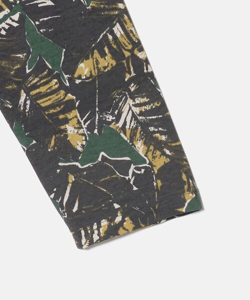 BEAUTY&YOUTH UNITED ARROWS(ビューティーアンドユースユナイテッドアローズ)の「コットンポリエステル カモフラージュ ロングスリーブTシャツ(Tシャツ/カットソー・レディース・オリーブ/ダークブラウン・FREE)」の5枚目の写真