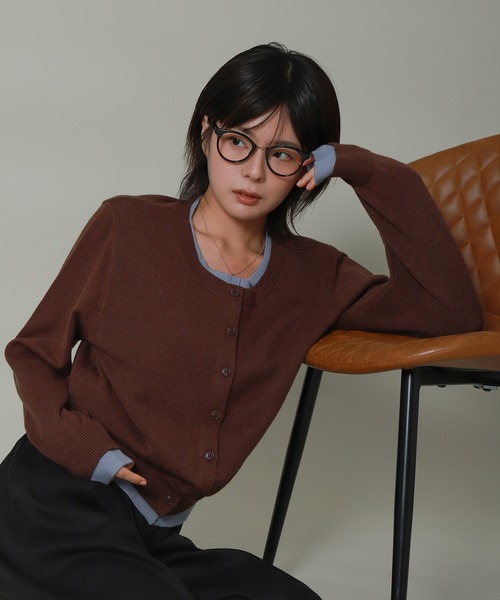 libelle more(リベル モア)の「レイヤード風配色ニットカーディガン(カーディガン/ボレロ・レディース・ブラック/ベージュ/杢グレー/ブラウン・M)」の4枚目の写真