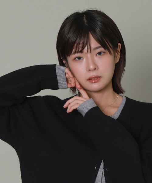 libelle more(リベル モア)の「レイヤード風配色ニットカーディガン(カーディガン/ボレロ・レディース・ブラック/ベージュ/杢グレー/ブラウン・M)」の5枚目の写真