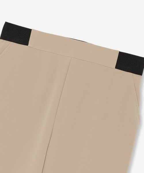 R-ISM(リズム)の「【人気シルエット・洗える】ベーシッククロップドパンツ(その他パンツ・レディース・ベージュ/ブラウン・2/4)」の4枚目の写真