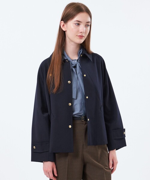 MACKINTOSH PHILOSOPHY(マッキントッシュ フィロソフィー)の「【WELBURY STUDS(ウェルベリースタッズ)】ウールギャバジン製(ステンカラーコート・レディース・ダークネイビー/ベージュ系その他・38)」の1枚目の写真