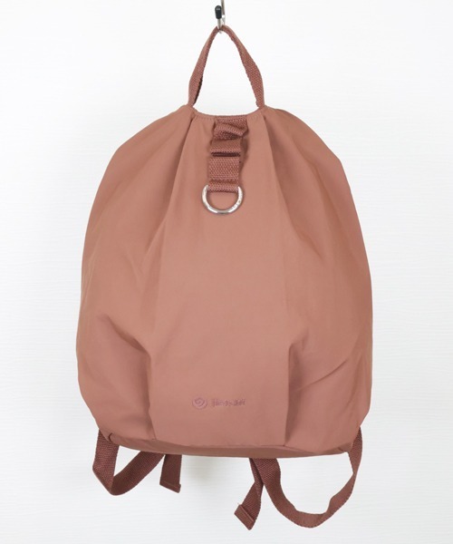 Alum'(アルム)の「Urban Loop Backpack/アーバンループバックパック(バックパック/リュック・レディース・ブラック/ホワイト/グリーン/ブラウン/パープル・FREE)」の10枚目の写真