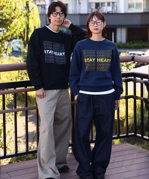 FFEIN(フェイン)の「*新色追加【FFEIN(フェイン)】ヘビーウエイトぼかしメッセージロゴスウェット / 裏起毛 スウェット クルーネック プリント(スウェット・メンズ・グレー/ブラック/ブラウン/ネイビー/アッシュグレー・SMALL/MEDIUM/LARGE)」の8枚目の写真