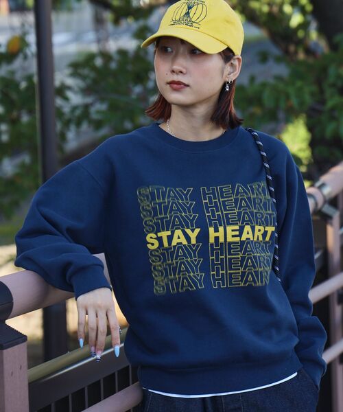 FFEIN(フェイン)の「*新色追加【FFEIN(フェイン)】ヘビーウエイトぼかしメッセージロゴスウェット / 裏起毛 スウェット クルーネック プリント(スウェット・メンズ・グレー/ブラック/ブラウン/ネイビー/アッシュグレー・SMALL/MEDIUM/LARGE)」の19枚目の写真