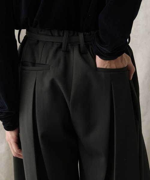 HARE(ハレ)の「【NARRIL】ORIGATA-STYLE HAKAMA Slacks(その他パンツ・メンズ・ブラック/カーキ・MEDIUM/SMALL)」の6枚目の写真