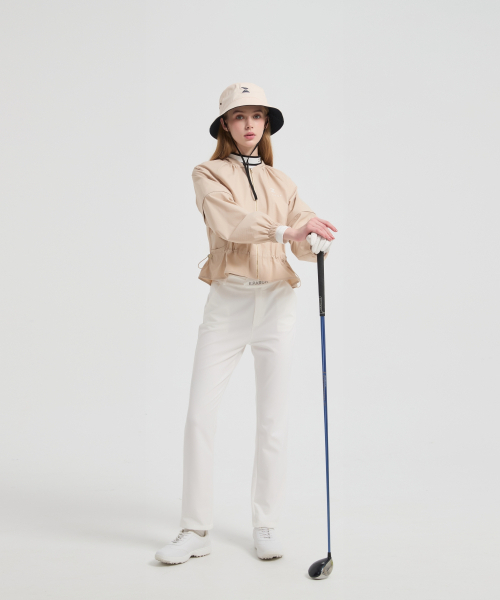 E.PARCA(イパルカ)の「フローレンス ウィンドジャケット(ナイロンジャケット・レディース・ベージュ・MEDIUM/LARGE/SMALL)」の6枚目の写真