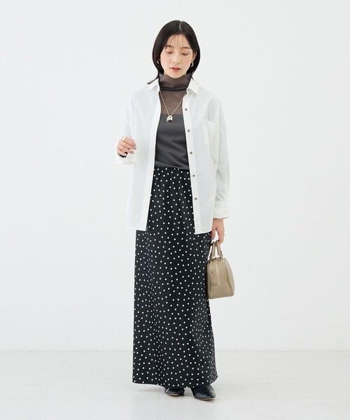 NOLLEY’S Sophi(ノーリーズソフィ)の「ウォッシャブルTCブロードオーバーシャツ(シャツ/ブラウス・レディース・イエロー/サックスブルー/ホワイト・36/38)」の4枚目の写真