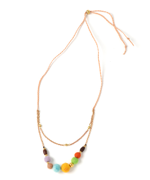 チャイハネ（チャイハネ）の「【チャイハネ】ぽんぽんフェルトロングネックレス（ネックレス・レディース・ブルー/ナチュラル/カラフル・FREE）」の7枚目の写真