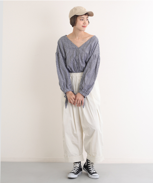 MERLOT（メルロー）の「裾ダブルタックワイドパンツ2224（その他パンツ・レディース・ベージュ/ネイビー/グリーン/ライトブルー/オフホワイト/ベージュ系その他/カーキ・FREE）」の15枚目の写真