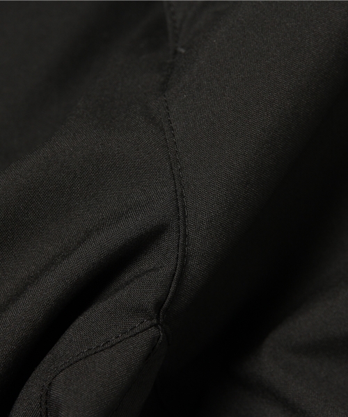 BLACK LABEL CRESTBRIDGE（ブラックレーベル・クレストブリッジ）の「ライトウェイトサマーパンツ（その他パンツ・メンズ・ブラック/オフホワイト・79/73/85）」の3枚目の写真