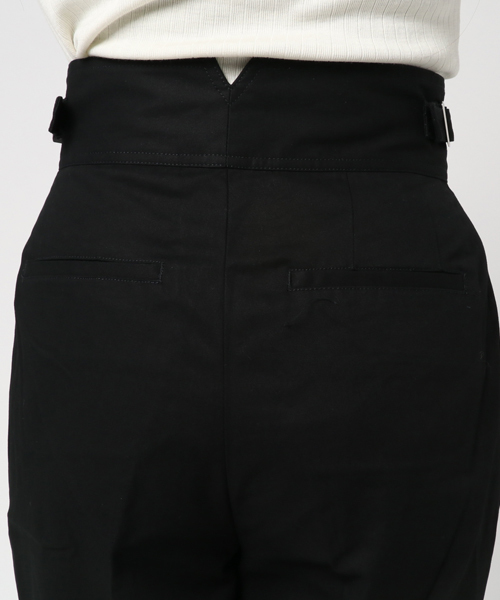SLY(スライ)の「DOUBLE BELTED センタープレスPT(その他パンツ・レディース・ライトブラウン/ブラック・0/2/1)」の7枚目の写真