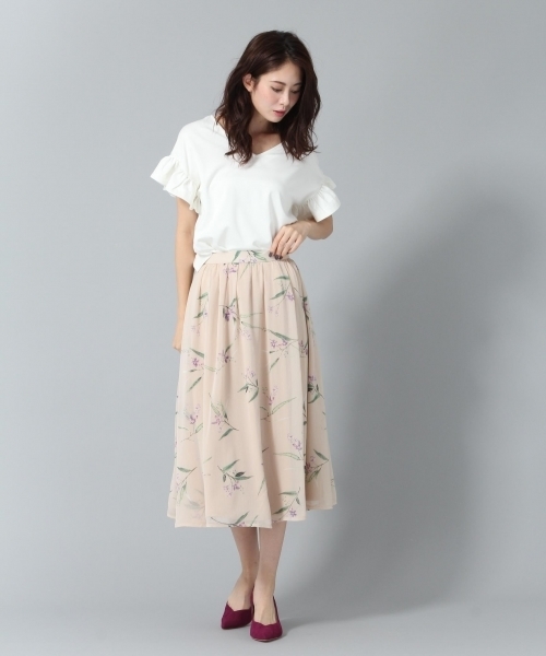 Andemiu（アンデミュウ）の「ソデフリルアクセツキＴＯＰＳ767615（シャツ/ブラウス・レディース・グリーン/ホワイト/ブラック・FREE）」の4枚目の写真