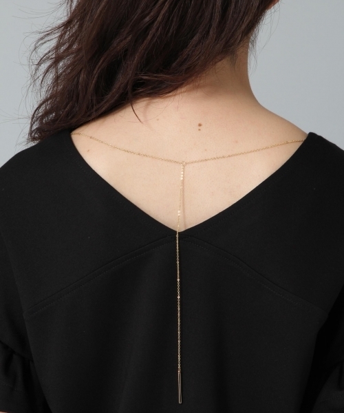 Andemiu（アンデミュウ）の「ソデフリルアクセツキＴＯＰＳ767615（シャツ/ブラウス・レディース・グリーン/ホワイト/ブラック・FREE）」の14枚目の写真