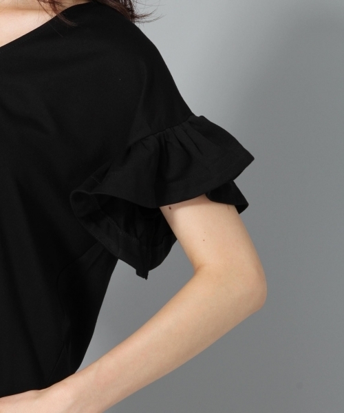 Andemiu（アンデミュウ）の「ソデフリルアクセツキＴＯＰＳ767615（シャツ/ブラウス・レディース・グリーン/ホワイト/ブラック・FREE）」の16枚目の写真