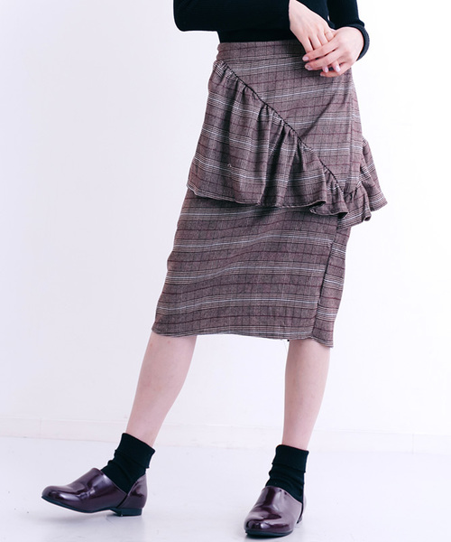 MERLOT（メルロー）の「チェック柄アシメフリルスカート1340（スカート・レディース・ブラウン/グレー・FREE）」の15枚目の写真