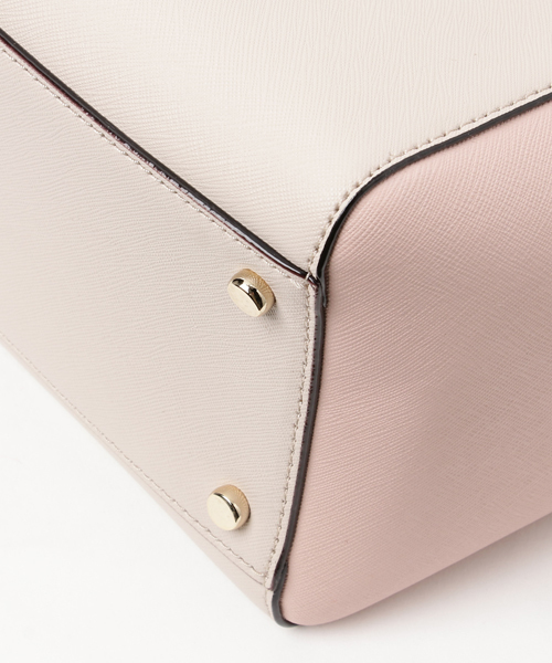 kate spade new york（ケイトスペード ニューヨーク）の