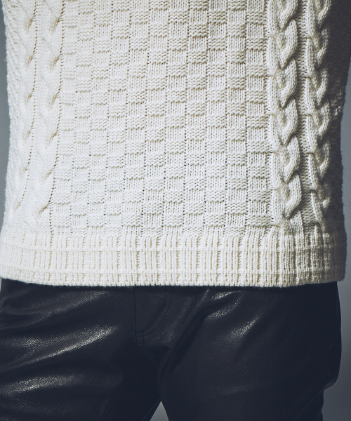 5351 POUR LES HOMMES（ゴーサンゴーイチプールオム）の「リンクスジャガードタートルネックニット（ニット/セーター・メンズ・ワインレッド/グレー/カーキ/ホワイト/ブラック・46/48/44）」の12枚目の写真