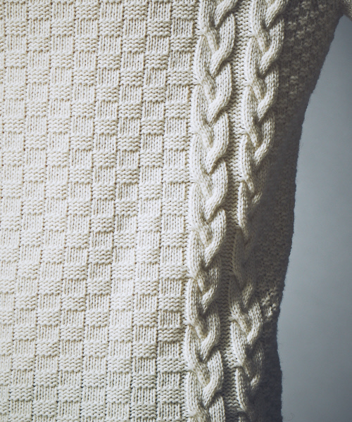 5351 POUR LES HOMMES（ゴーサンゴーイチプールオム）の「リンクスジャガードタートルネックニット（ニット/セーター・メンズ・ワインレッド/グレー/カーキ/ホワイト/ブラック・46/48/44）」の13枚目の写真