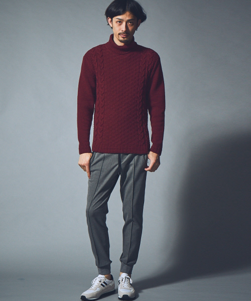 5351 POUR LES HOMMES（ゴーサンゴーイチプールオム）の「リンクスジャガードタートルネックニット（ニット/セーター・メンズ・ワインレッド/グレー/カーキ/ホワイト/ブラック・46/48/44）」の15枚目の写真