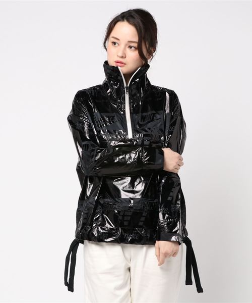 NIKE(ナイキ)の「NIKE ナイキ ウィメンズ メタリックジャケット NIKE(ナイキ)の「NIKE ナイキ ウィメンズ メタリックジャケット
