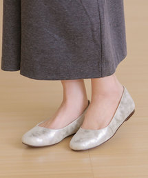 mooimooi（モーイモーイ）の「スクエアトゥ ローヒール スムース調 パンプス（パンプス・レディース）」