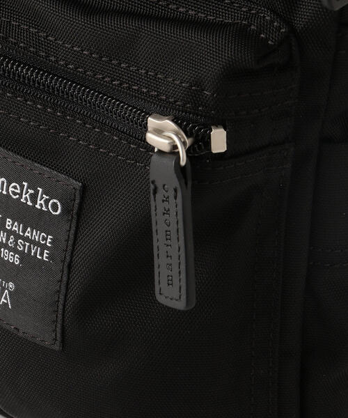marimekko（マリメッコ）の「【WEB限定】＜marimekko＞ROADIE CASH&CARRYROADIE ショルダーバッグ（ショルダーバッグ・レディース・ブラック/ダークグレー・FREE）」の10枚目の写真