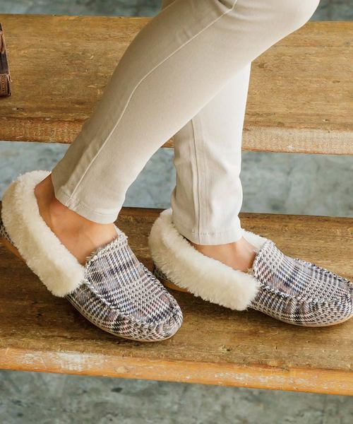 BeauFort 神戸シルバー ローファー 装飾中敷きクッションがフィット 楽天市場】【35%OFF】【ビューフォート】 ローファー フラット