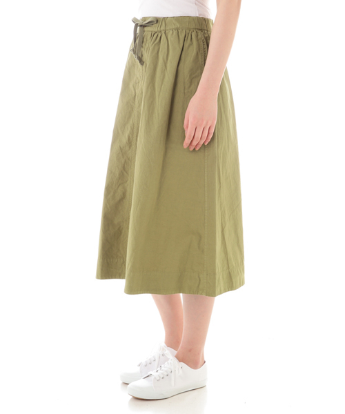 MHL.(エムエイチエル)の「COTTON RAMIE TOUGH POPLIN(スカート・レディース・ブラック/オリーブドラブ・1/2/3)」の3枚目の写真