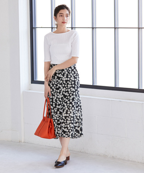 ADAM ET ROPE'（アダムエロペ）の「ワイドトタンテレコＴシャツ（Tシャツ/カットソー・レディース・ホワイト/ピンク/スミクロ・FREE）」の7枚目の写真